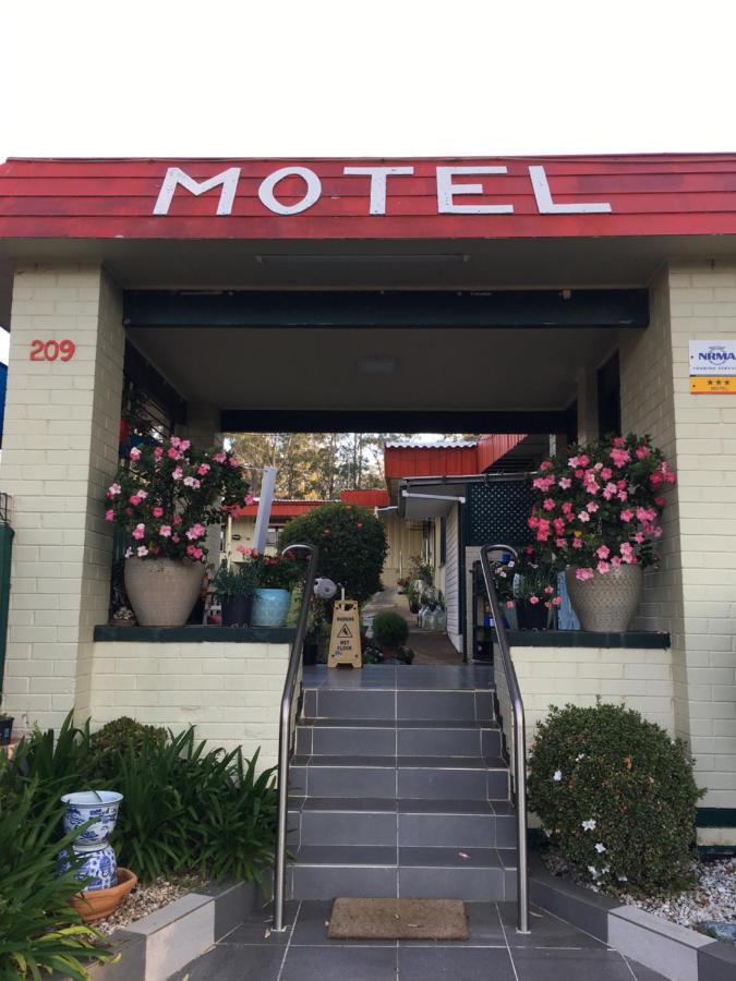 Major Innes Motel Порт Макари Екстериор снимка